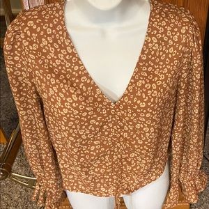 Women's Altar'd State top